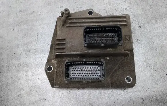 Opel Astra H Engine control unit/module ECU 28020960