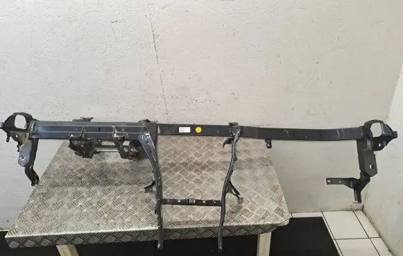 Audi Q7 4M Dashboard cross member/frame bar 4M1857017A