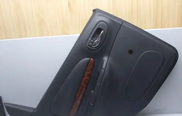 Chrysler Neon II Rear door card panel trim