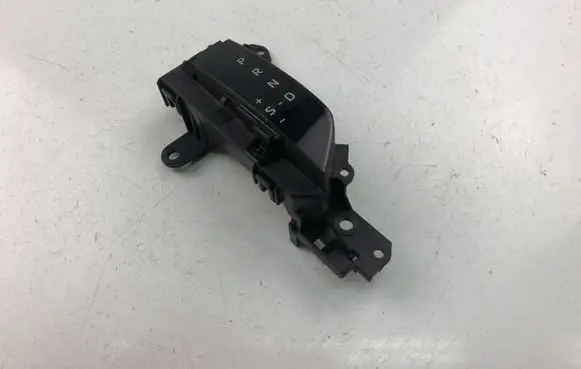 Toyota RAV 4 (XA50) Other control units/modules 76L816LH