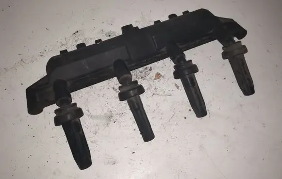 Peugeot 206 High voltage ignition coil 9628158580