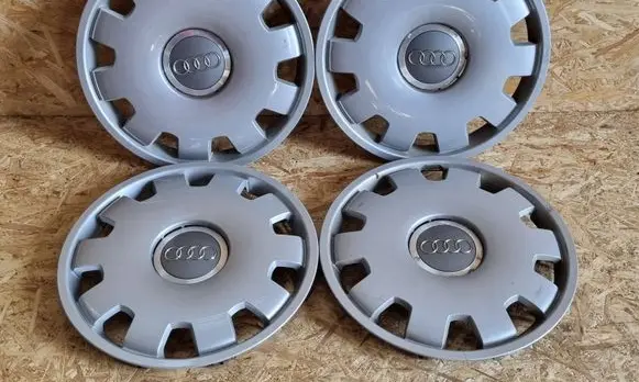 Audi A4 S4 B7 8E 8H R16 wheel hub/cap/trim 4B0601147D