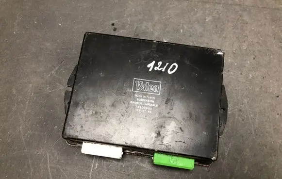 Citroen C4 I Picasso Engine control unit/module 73800802