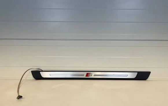 Audi A4 S4 B9 8W Front sill trim cover 8W0947417A