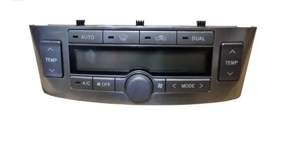 Toyota Avensis T250 Climate control unit 5590205050H