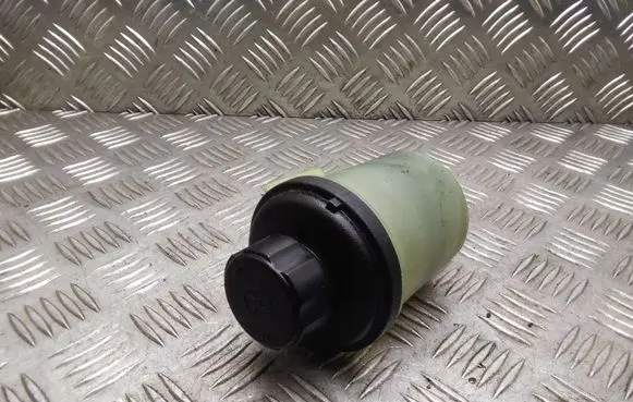 Volvo V60 Power steering fluid tank/reservoir 31302576