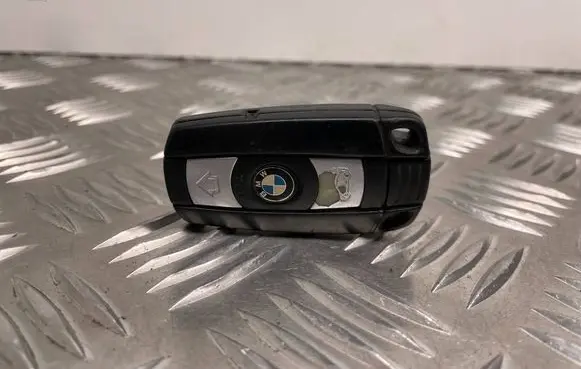 BMW 5 E60 E61 Ignition key/card 6986585