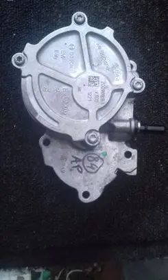 Vacuum pump