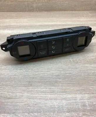 Ford Focus Climate control unit 3M5T18C612AR