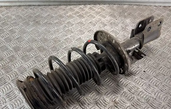 Peugeot 308 Front shock absorber/damper