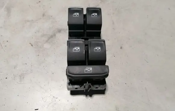 Volkswagen PASSAT B8 Electric window control switch 5G0959857E