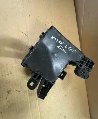 Nissan Leaf I (ZE0) Fuse box set