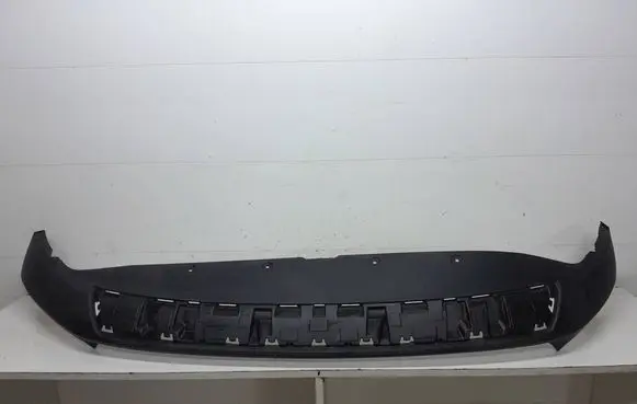 Volvo XC40 Front bumper lip 32136097