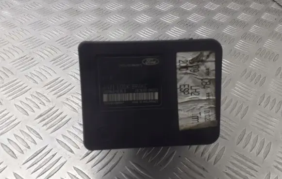 Ford Focus ABS Pump 8M51-2C405-CA
