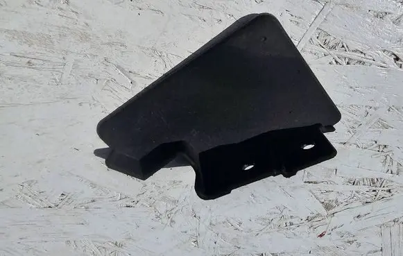 Nissan Qashqai Rear mudguard 768564EA0A
