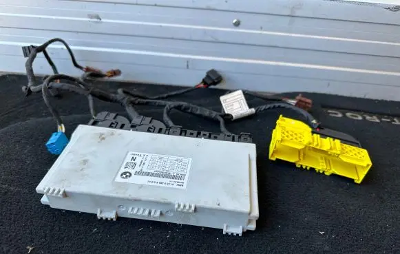 BMW 3 F30 F35 F31 Seat control module 61359280913901