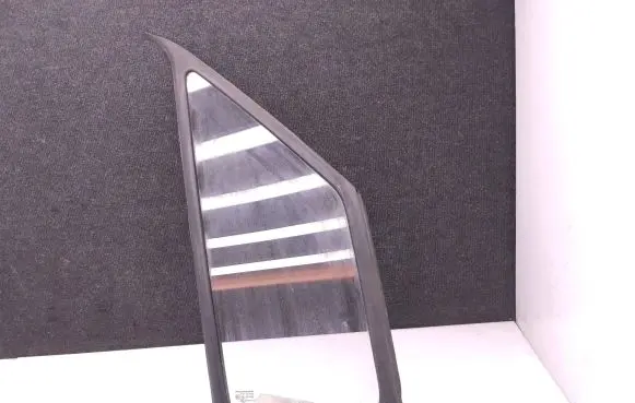 Mercedes-Benz Sprinter W906 Front vent window/glass (coupe) A9066711820