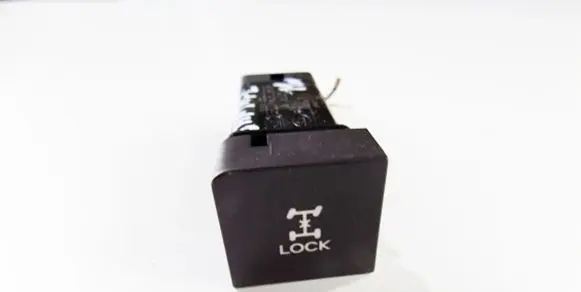 Hyundai Santa Fe Differential lock switch 