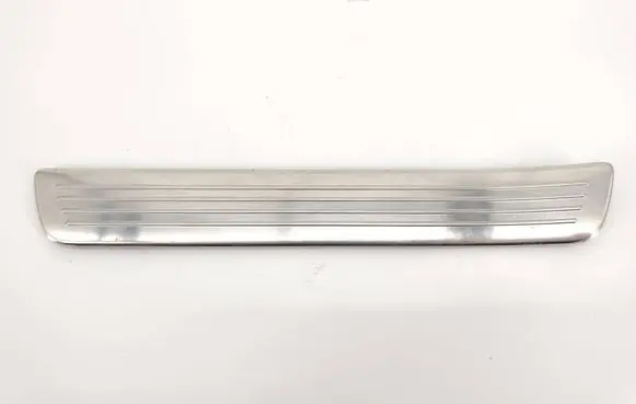 Mercedes-Benz ML W166 Rear sill trim cover A1666860036