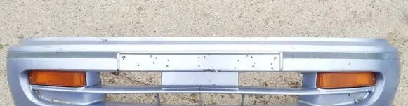 Nissan Serena Front bumper melynas