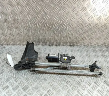 BMW 4 F32 F33 Front wiper linkage and motor 7267503 W000026097