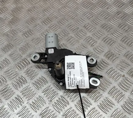 Volkswagen Golf VII Rear window wiper motor 5G0955711 W000038532