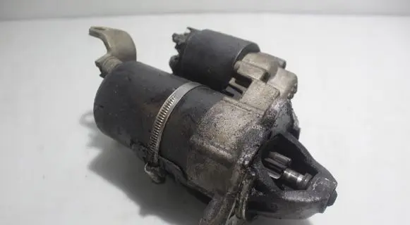 Volkswagen PASSAT B5 Starter motor