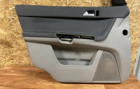 Volvo V50 Front door card panel trim 30755292