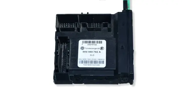 Volkswagen Golf V Electric power window relay 5K0959792A