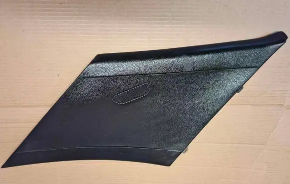Mercedes-Benz 280 450 W116 (C) pillar trim