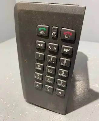 Volvo V70 Phone keyboard 8633582 004611