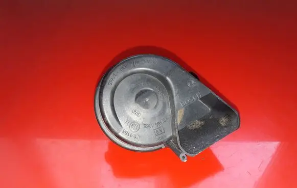 Mercedes-Benz C W203 Horn signal E9011165 E9703881165