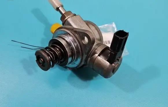 Nissan Juke I F15 In-tank fuel pump 8201146431 IMPRK1362009