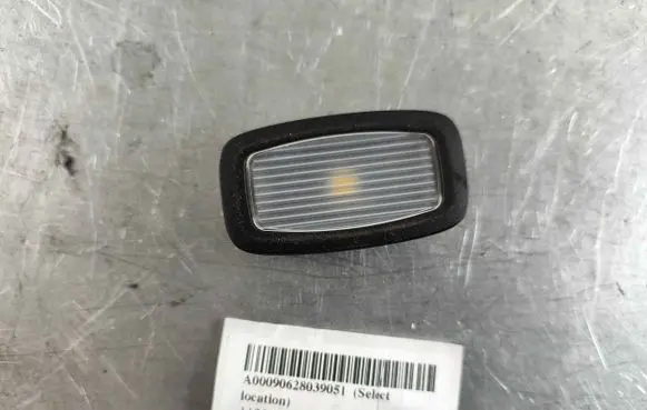 Mercedes-Benz S W222 Boot/trunk interior light A00090628039051