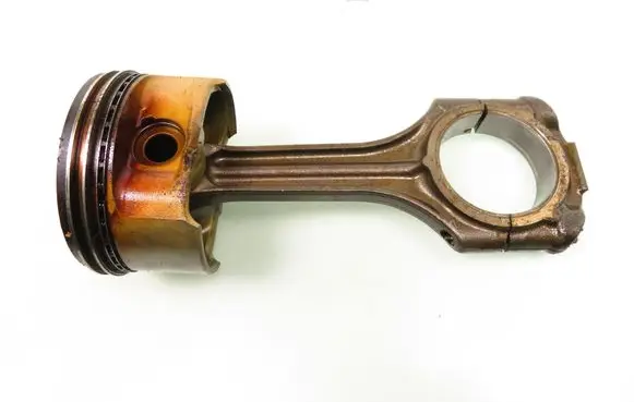Mercedes-Benz E AMG W210 Piston with connecting rod 