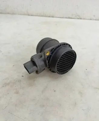 Volkswagen Touran I Mass air flow meter 0280217121 06A906461