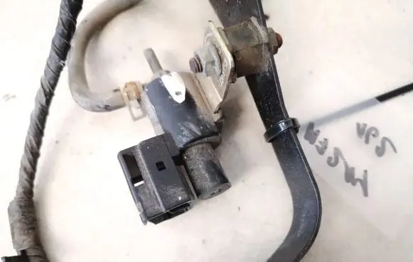 Mazda Xedos 9 Turbo solenoid valve k5t49091