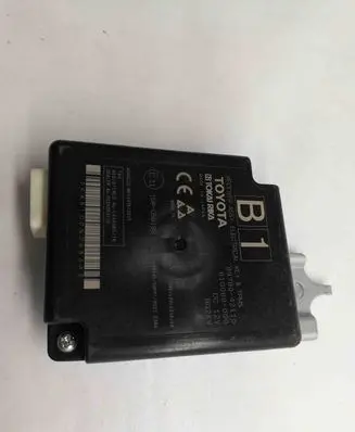 Toyota RAV 4 (XA50) Other devices 897B042110