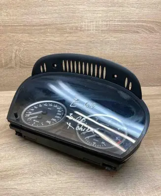 BMW 5 E60 E61 Speedometer (instrument cluster) 6983153 110080213 29065