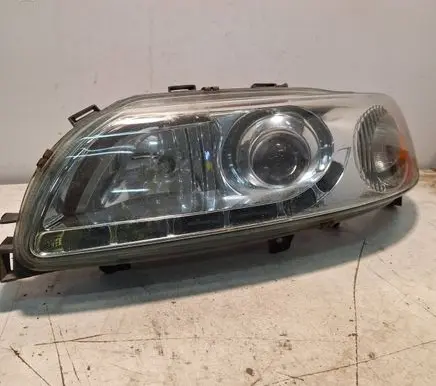 Volvo XC70 Headlight/headlamp 1113536010