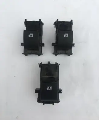 Toyota Hilux VIII Quarter vent window switch 