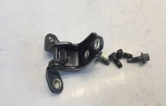 Honda Jazz IV GR Rear door lower hinge