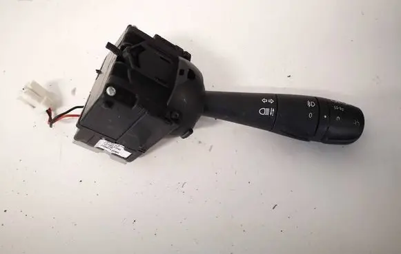 Dacia Logan II Indicator stalk 255671274r