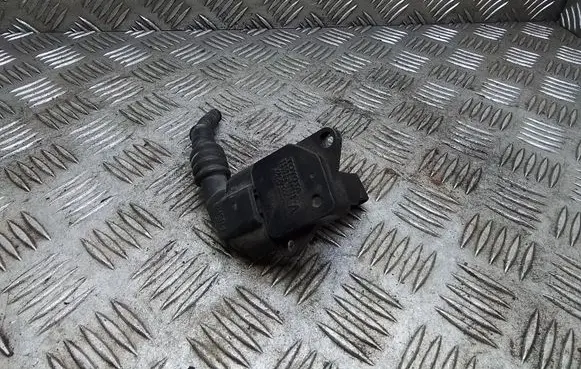 Lexus IS 220D-250-350 Mass air flow meter 220430010 1974002010