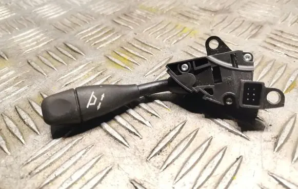 Mercedes-Benz E W211 Steering wheel adjustment handle/lever 
