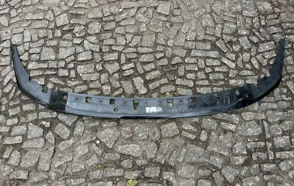 BMW 1 F40 Front bumper lip 8075331