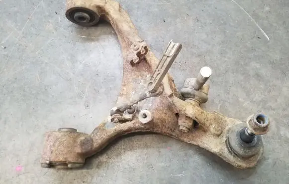 Land Rover Range Rover Sport L320 Front lower control arm/wishbone RBJ500840 RBJ500840RH