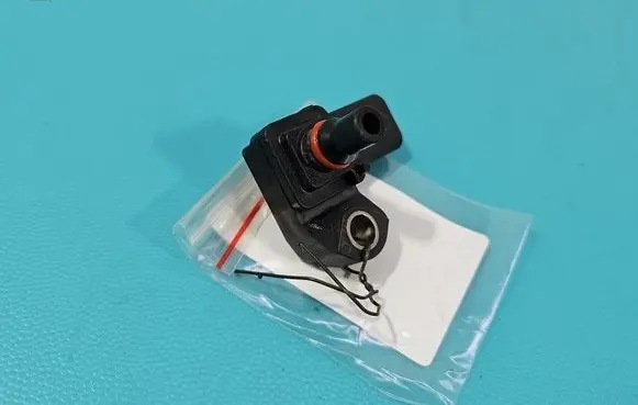 BMW 3 G20 G21 Air pressure sensor 8637899 IMPRK1589105