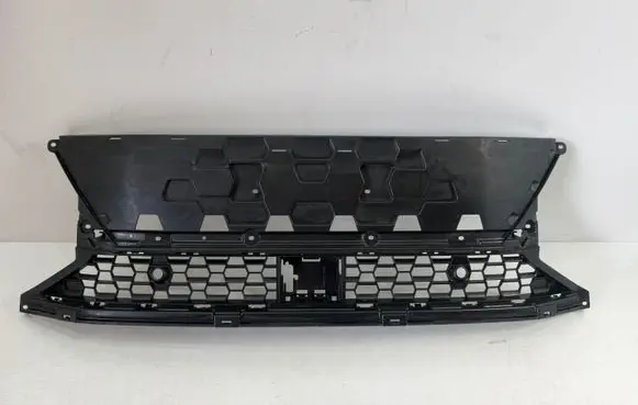 Audi RSQ3 Front bumper lower grill 83A807683D
