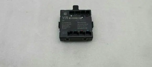 Mercedes-Benz E W212 Door control unit/module A2128203685